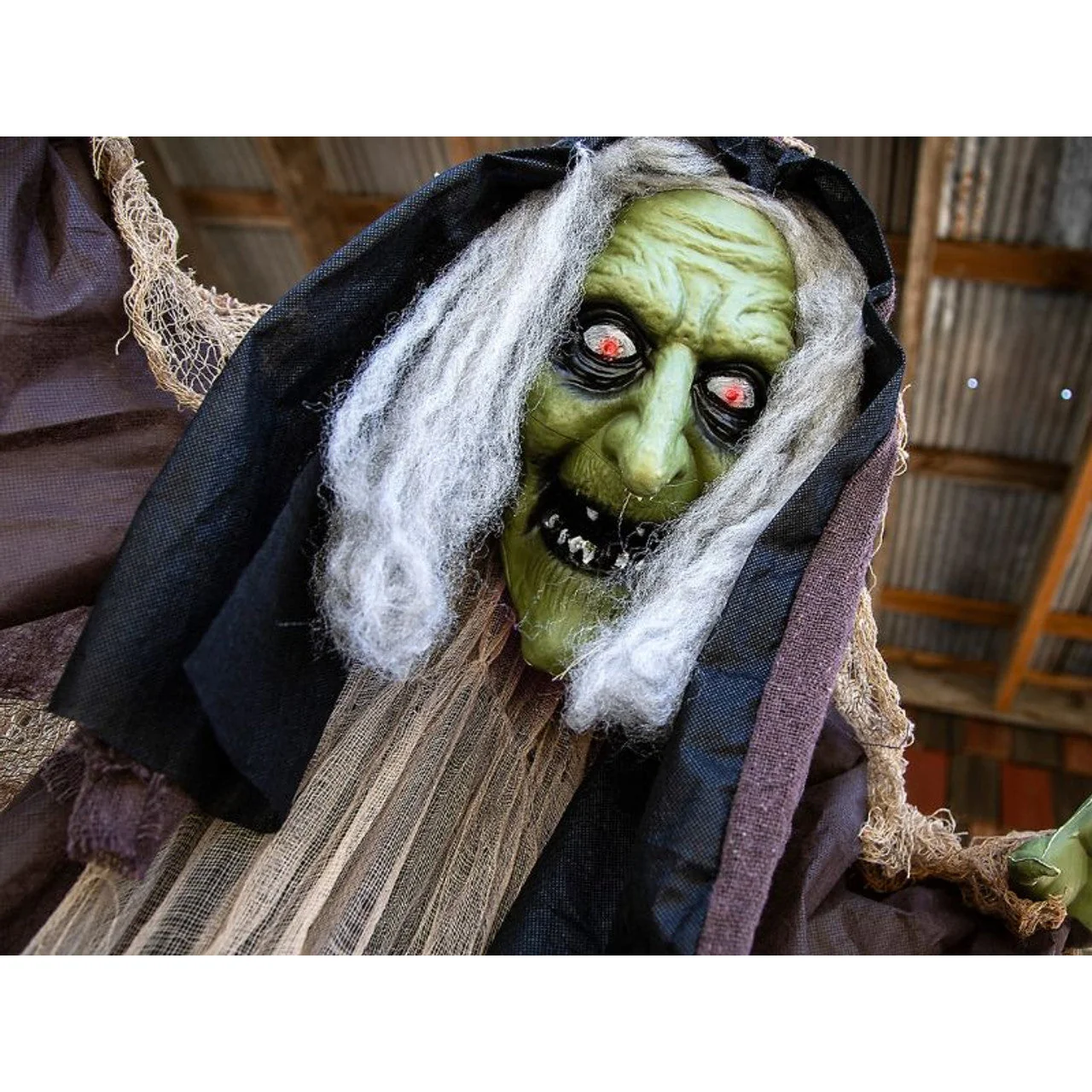 5ft Standing Hunchback Witch - Image 2